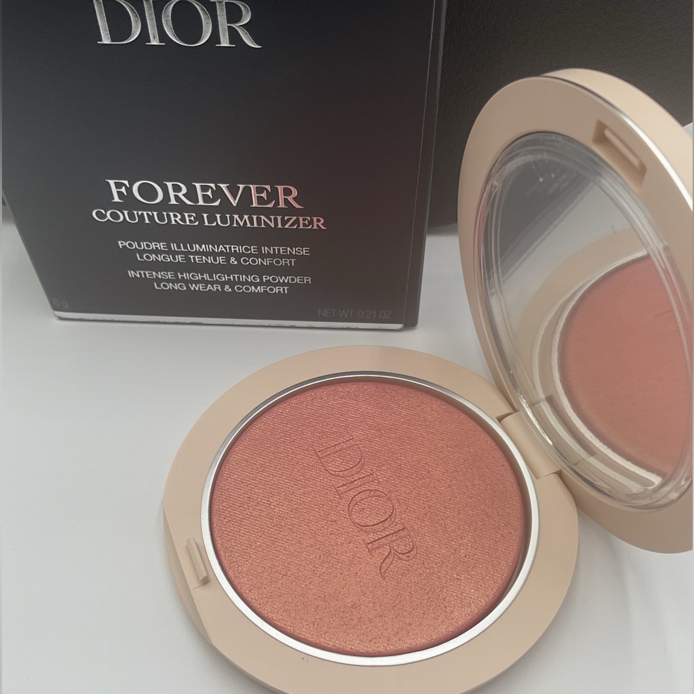 Dior Forever Couture Luminizer in 06 Coral Glow - BNIB & Discontinued - Picture 6 of 14